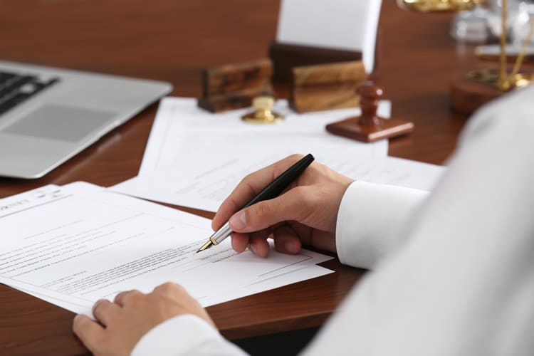 Requirements for Signing a Will in California